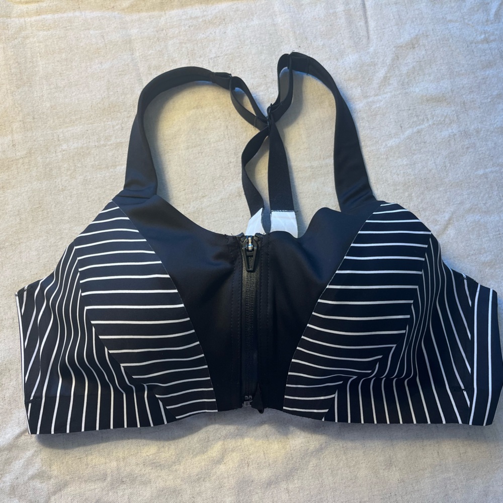 Victoria’s Secret Sports Bra
